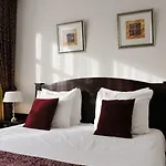 Amrath Szálloda 4*